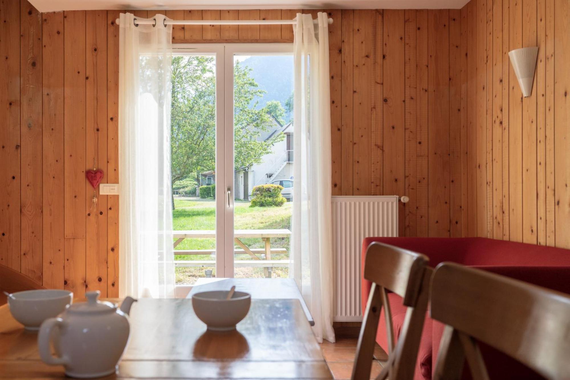 Domaine De Ramonjuan Hotel Bagnères-de-Bigorre Kamer foto