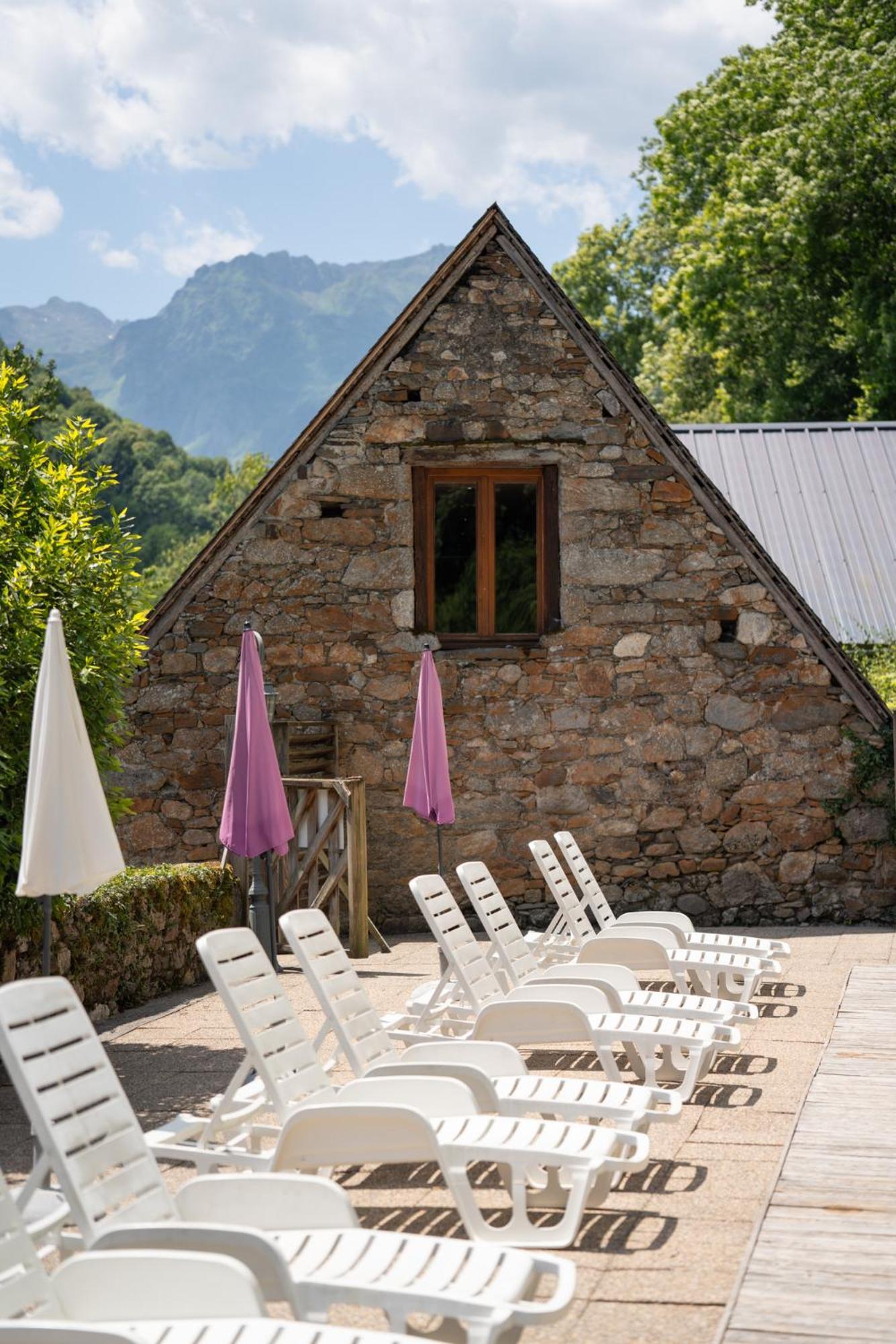 Domaine De Ramonjuan Hotel Bagnères-de-Bigorre Buitenkant foto