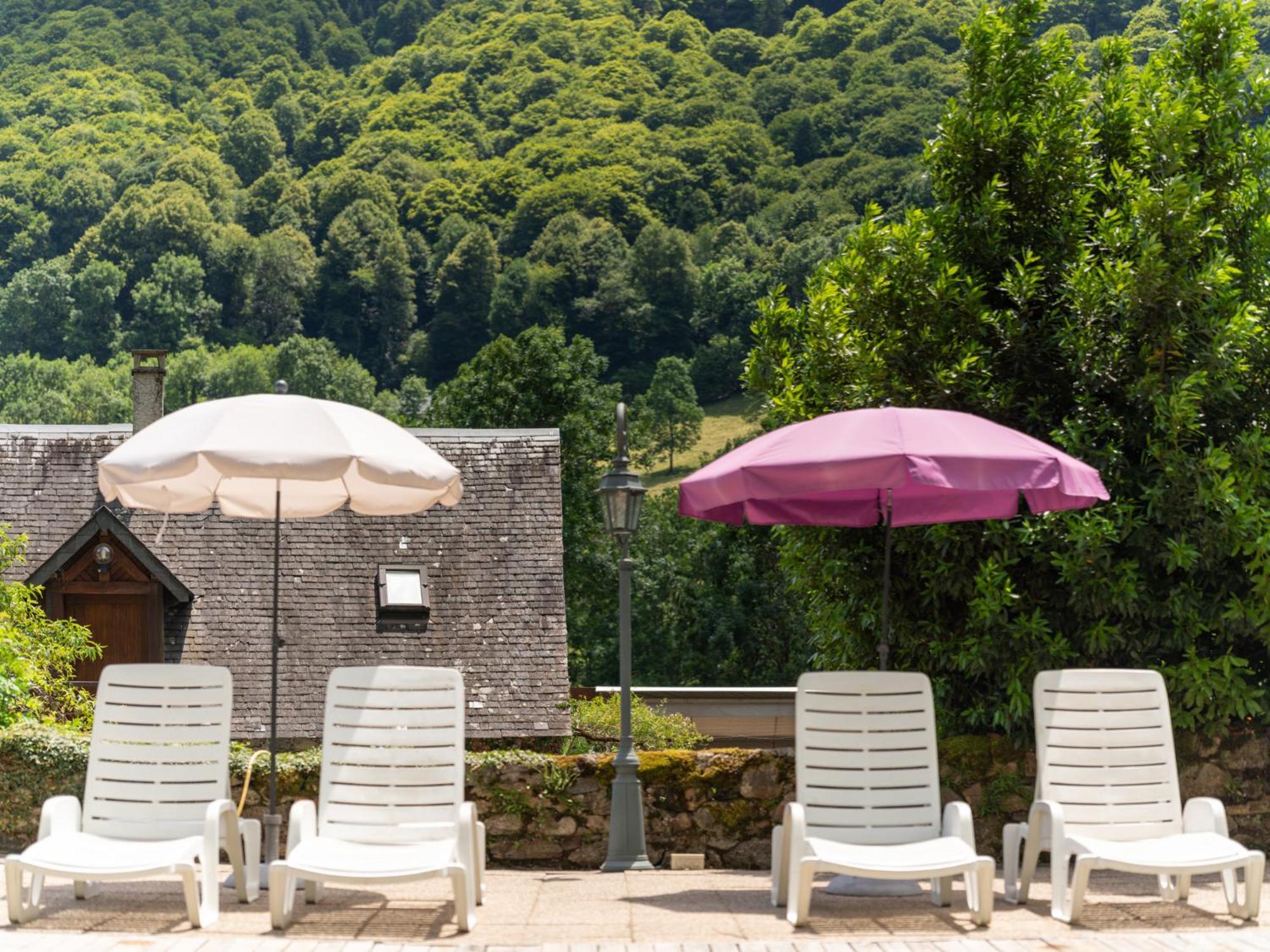Domaine De Ramonjuan Hotel Bagnères-de-Bigorre Buitenkant foto
